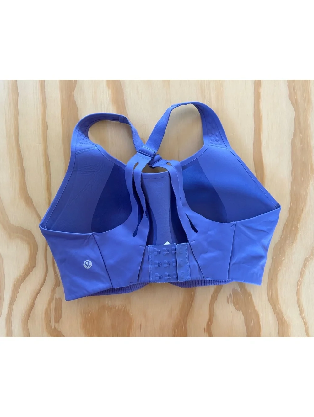 Lululemon Enlite Bra 34DDD High Support Sports Bra Lilac Purple Adjustable